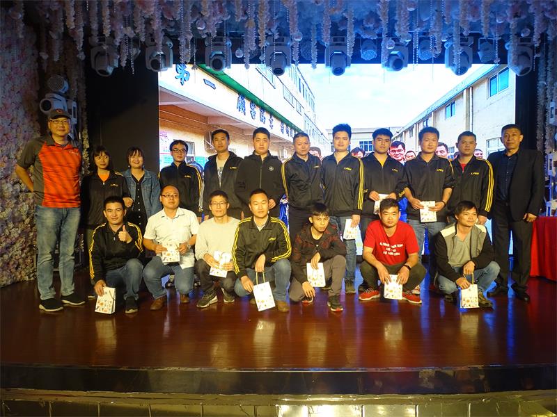 1615260806487946.jpg 派瑞(ruì)林真空氣相鍍(dù)膜|低壓注塑|低壓注膠