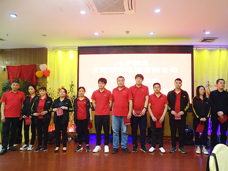 派瑞林真空（kōng）氣（qì）相鍍膜|低壓注塑|低壓（yā）注膠